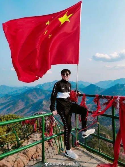 狗狗打喷嚏但是精神很好游戏画面